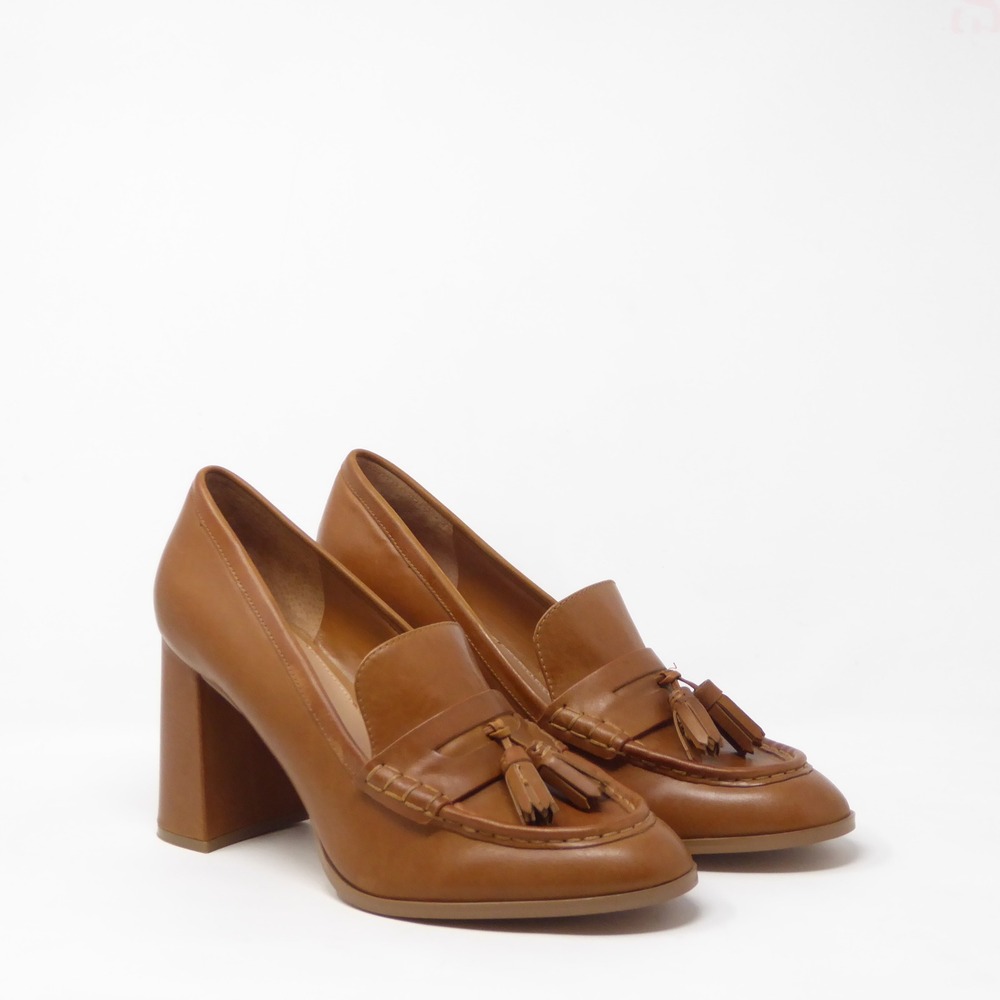 Vince Camuto Chelivia Womens Heeled Tassel Loafers Brown Leather 11